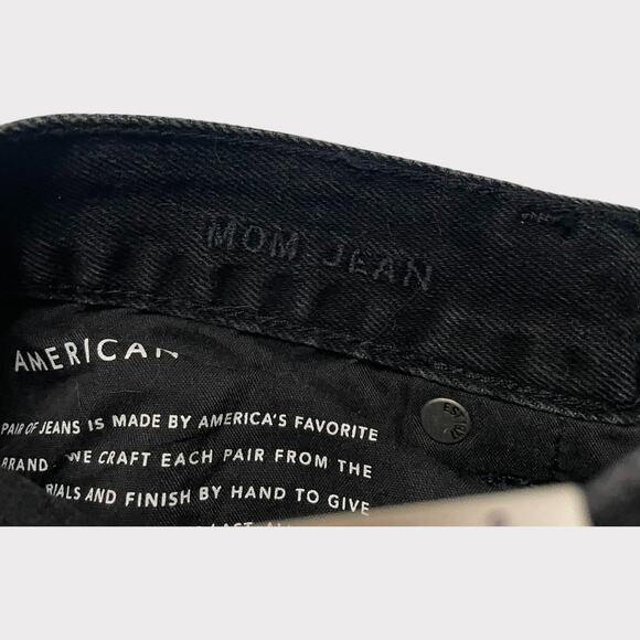 American Eagle Mom Jean Black Distressed 8 Long NWT High Waist Tapered Leg - Picture 11 of 12